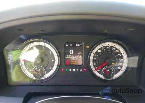 2014 Ram 1500 Tradesman z USA, uszkodzony, nr VIN 1C6RR7KG1ES189129